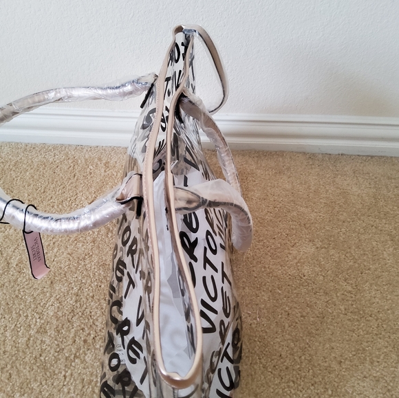 Victoria's Secret Bag - Picture 2 of 7